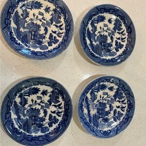 SET OF FOUR (4)Vintage BLUE WILLOW Saucer Tea Plate Made in Occupied Japan 5.75"